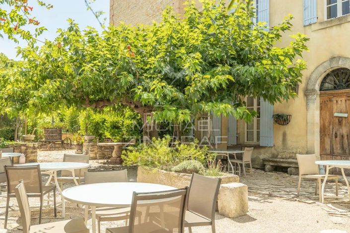 Image No.4-10 Bed House for sale