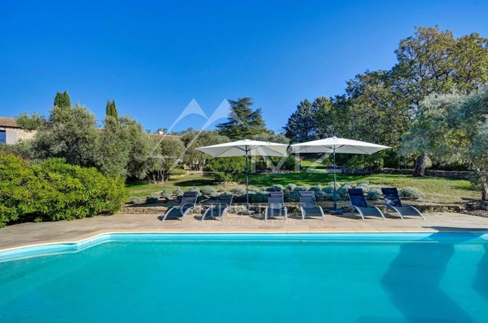 Image No.3-5 Bed House for sale