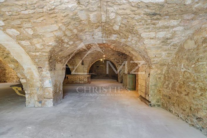 Image No.12-2 Bed House for sale