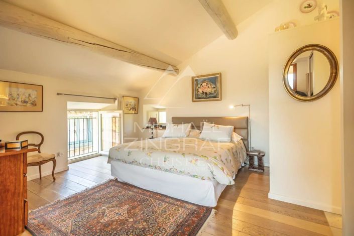 Image No.9-3 Bed House for sale