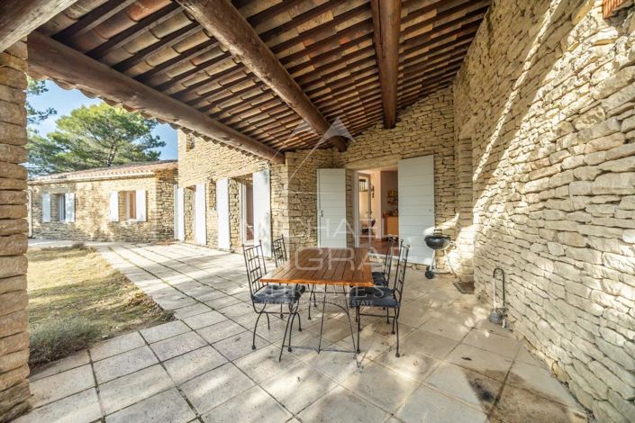 Image No.3-5 Bed House for sale