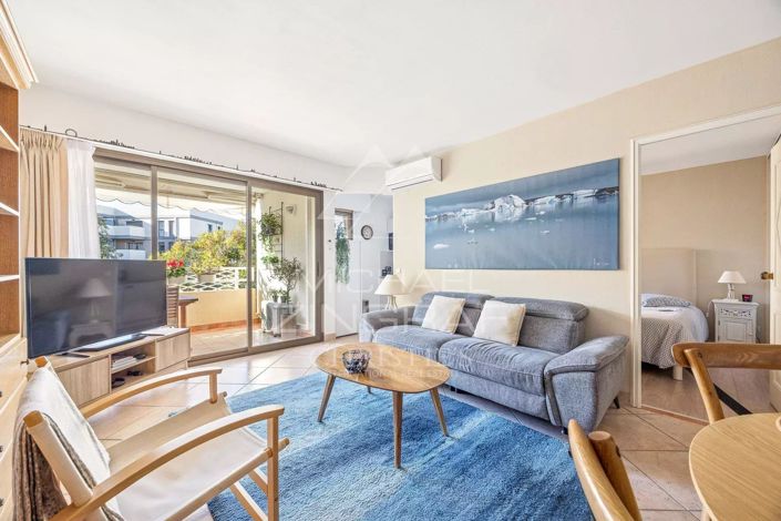 Image No.2-Appartement de 1 chambre à vendre à Antibes