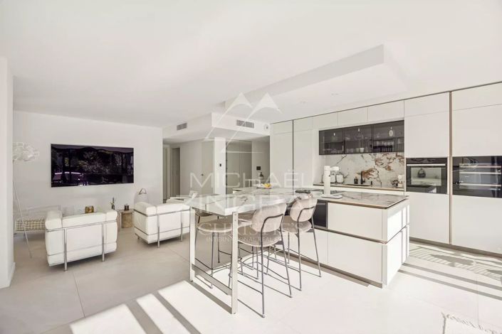 Image No.13-3 Bed Apartment for sale