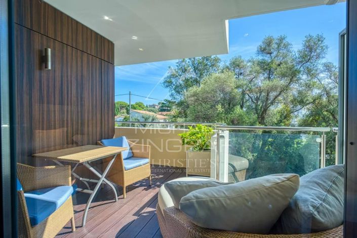 Image No.22-3 Bed Apartment for sale