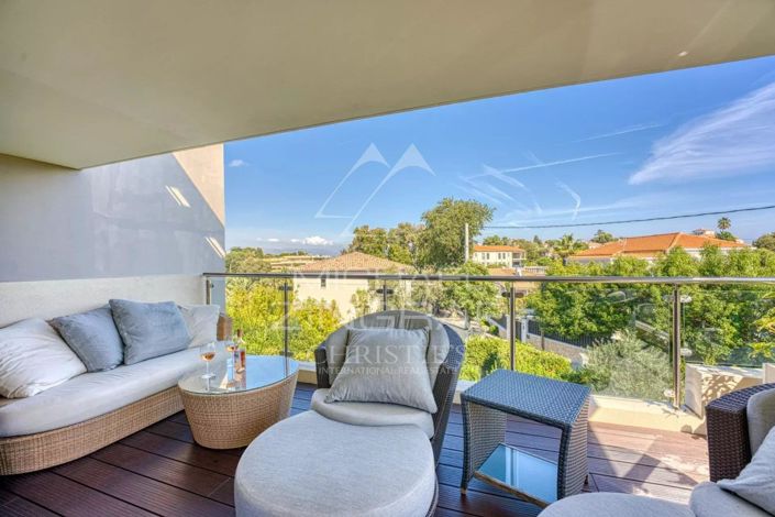 Image No.33-3 Bed Apartment for sale