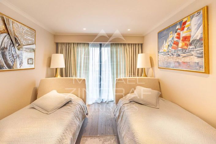 Image No.11-3 Bed Apartment for sale