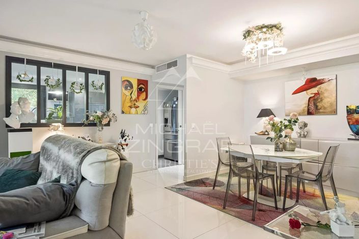 Image No.11-3 Bed Apartment for sale