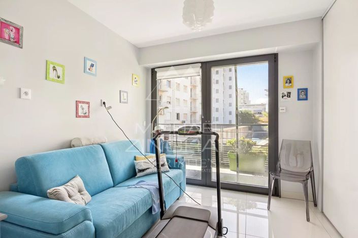 Image No.9-3 Bed Apartment for sale