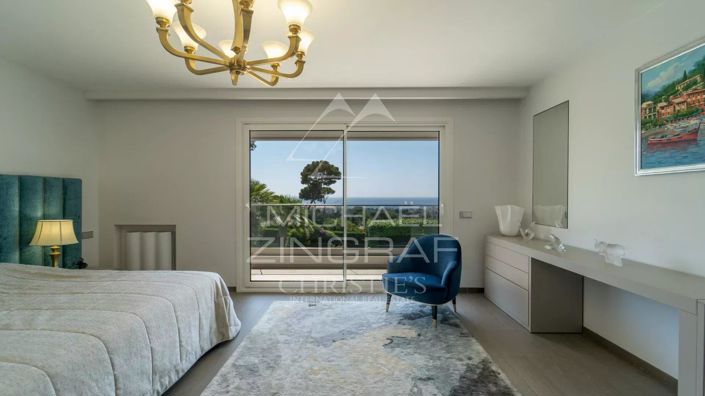 Image No.11-8 Bed House for sale