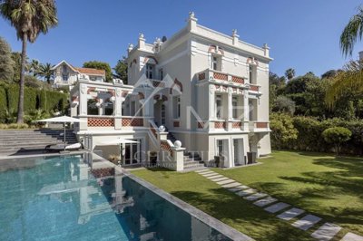 1 - Antibes, House
