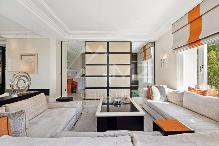 Image No.6-4 Bed House for sale