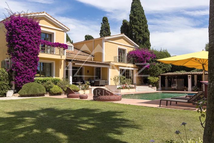 Image No.3-10 Bed House for sale