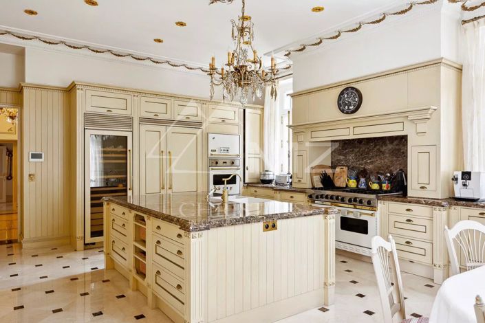 Image No.15-7 Bed House for sale