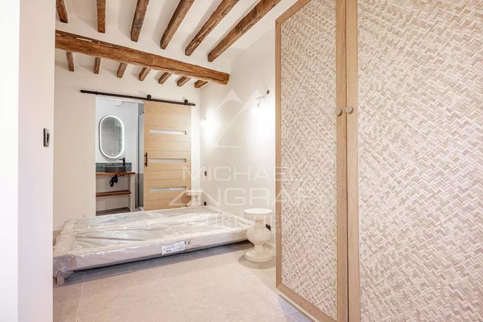 Image No.10-2 Bed House for sale