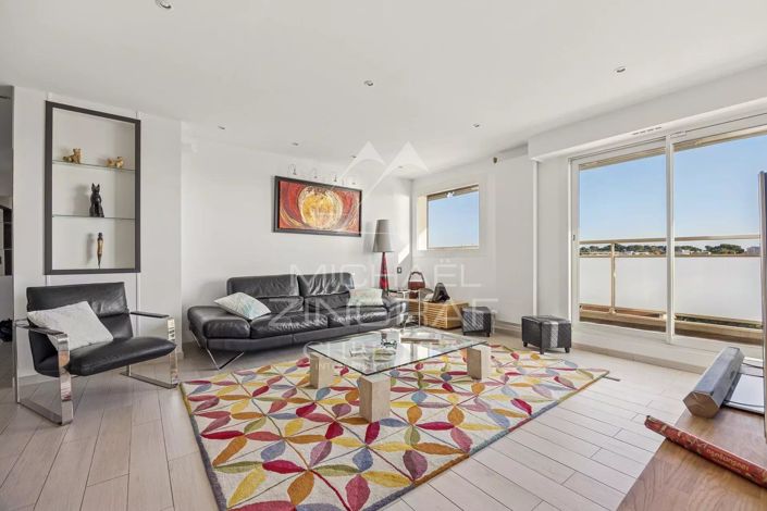 Image No.4-3 Bed Apartment for sale