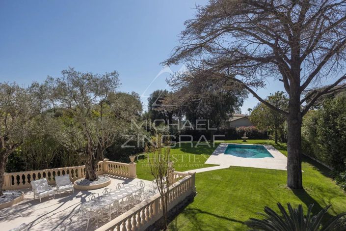 Image No.12-5 Bed House for sale