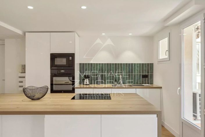 Image No.6-2 Bed Apartment for sale