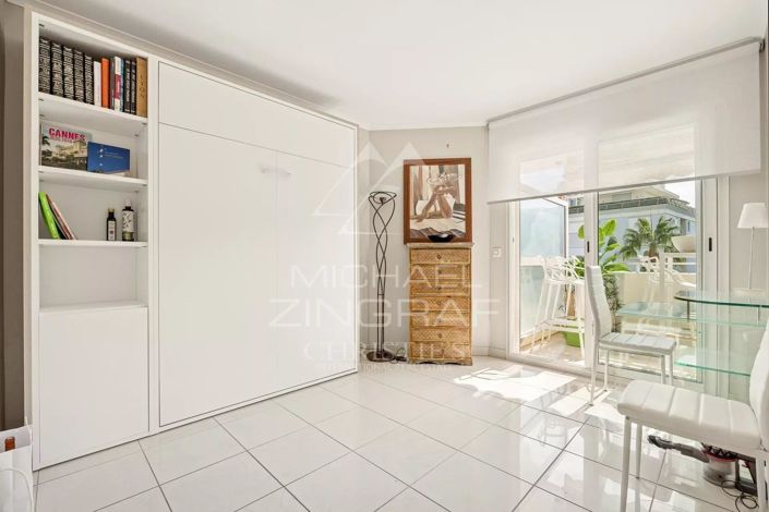 Image No.24-3 Bed Apartment for sale