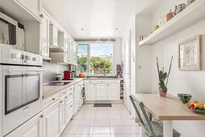 Image No.7-Appartement de 2 chambres à vendre à Cannes