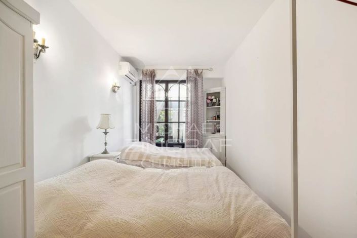 Image No.13-3 Bed Apartment for sale