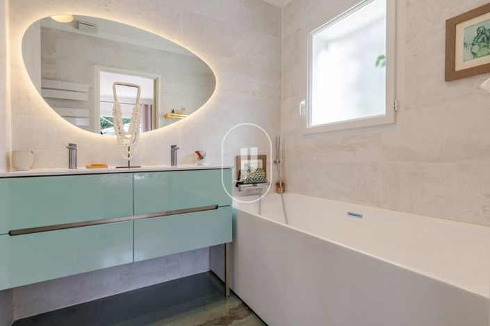 Image No.8-Maison de 6 chambres à vendre à Rognes