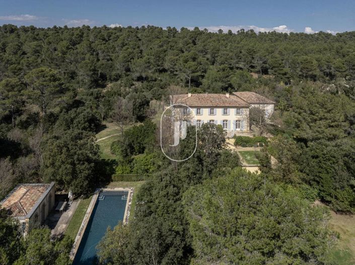 Image No.3-8 Bed House for sale