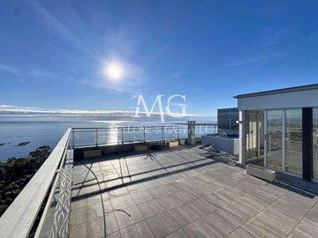 1 - Cannes, Apartment
