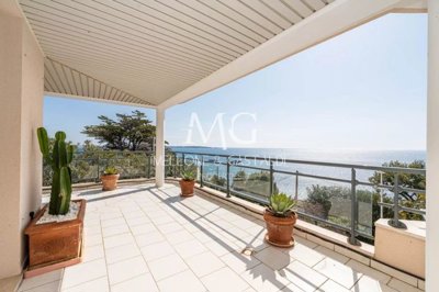1 - Cannes, Apartment