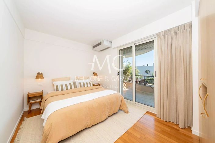 Image No.11-3 Bed Apartment for sale