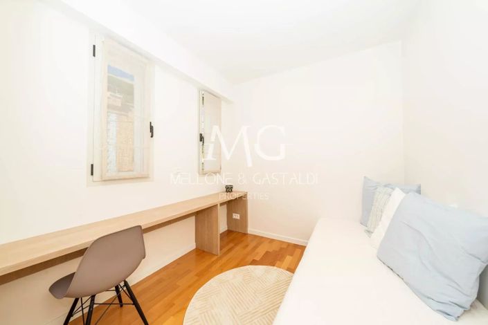 Image No.15-3 Bed Apartment for sale