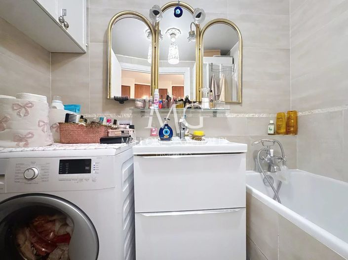 Image No.6-Apartment for sale