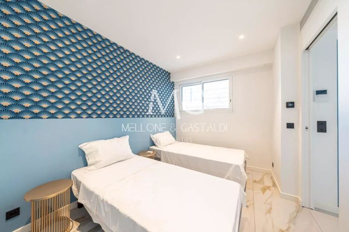 Image No.22-2 Bed Apartment for sale