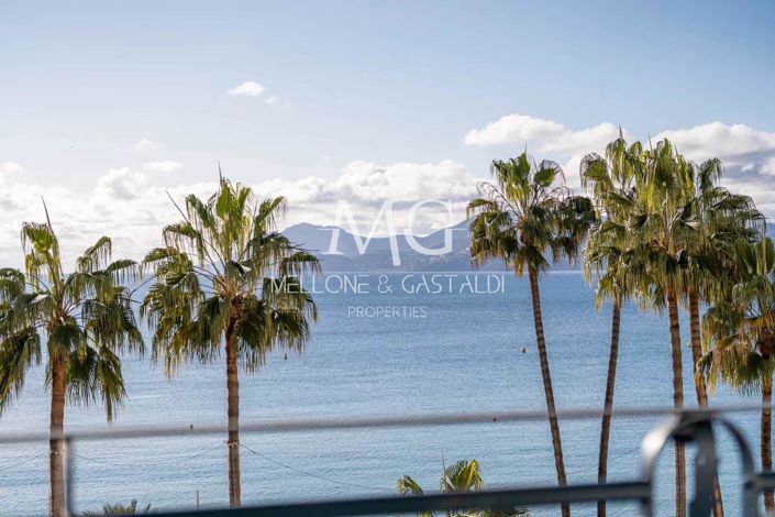 Image No.30-2 Bed Apartment for sale