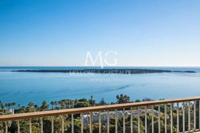 1 - Cannes, Apartment