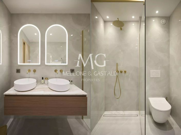 Image No.20-3 Bed Apartment for sale