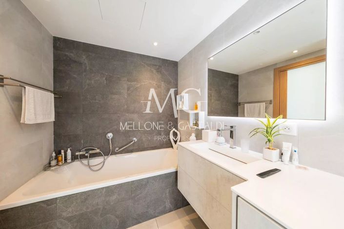 Image No.14-2 Bed Apartment for sale