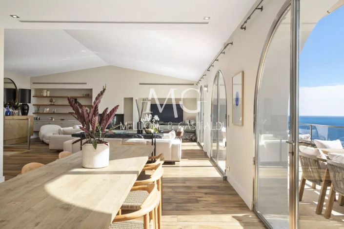 Image No.18-5 Bed House for sale