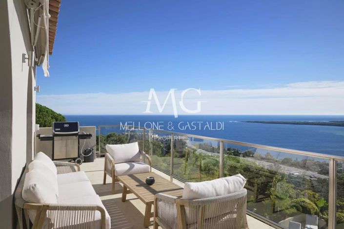 Image No.50-5 Bed House for sale