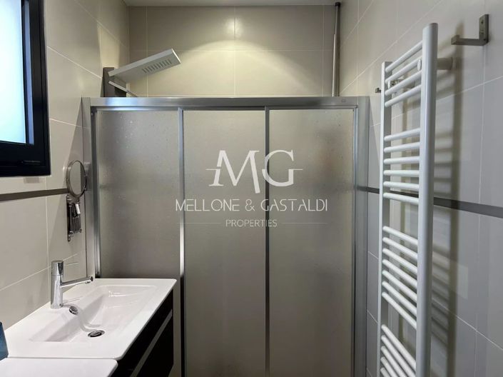 Image No.14-4 Bed House for sale