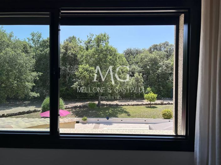 Image No.19-4 Bed House for sale