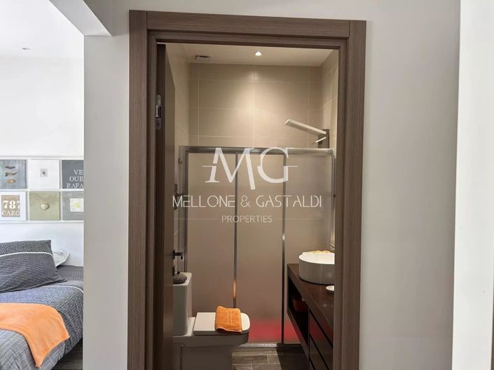 Image No.24-4 Bed House for sale