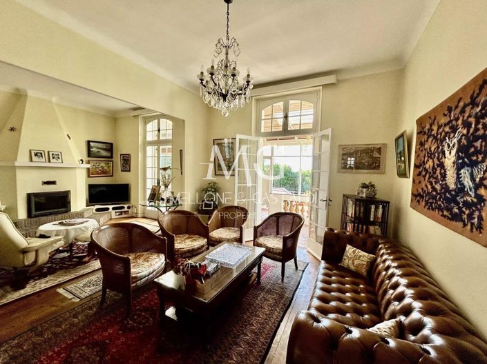 Image No.4-2 Bed House for sale