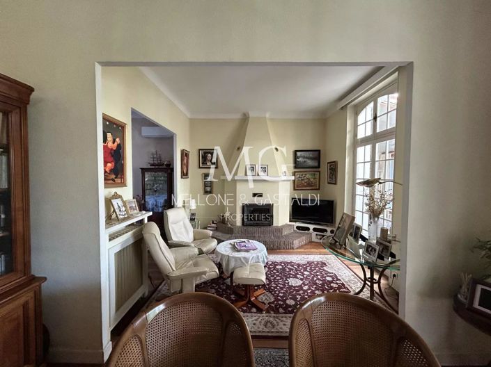 Image No.7-2 Bed House for sale