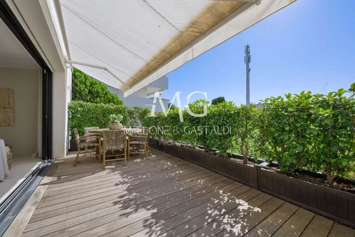 Image No.2-3 Bed House for sale