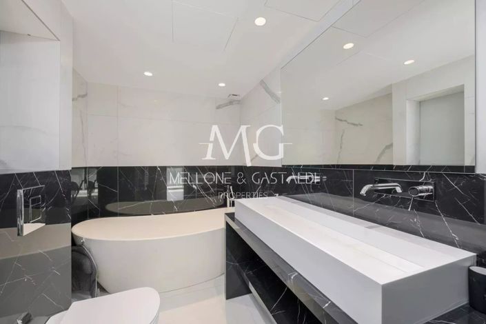 Image No.10-3 Bed Apartment for sale