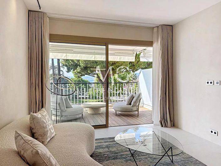 Image No.2-Appartement de 2 chambres à vendre à Cannes