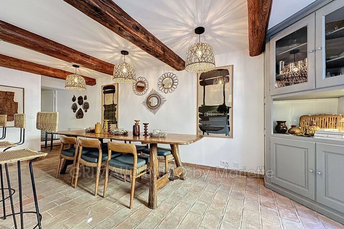 Image No.6-2 Bed House for sale