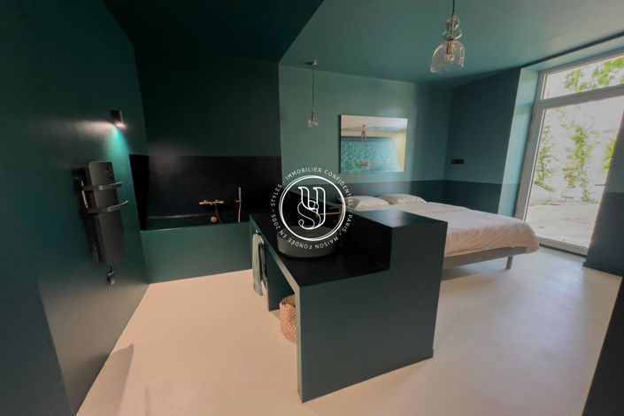 Image No.20-10 Bed House for sale