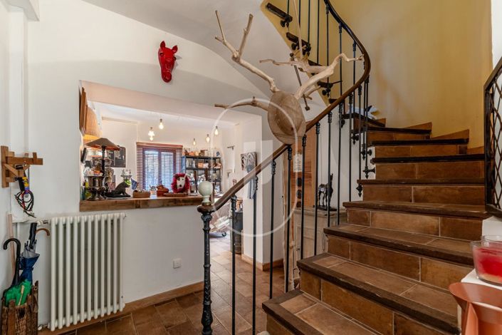 Image No.5-3 Bed House for sale