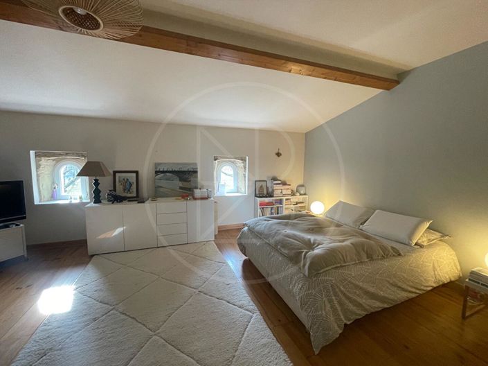 Image No.15-4 Bed House for sale